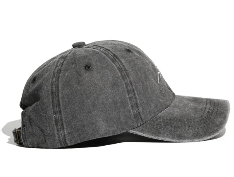 Terra Peak Hat