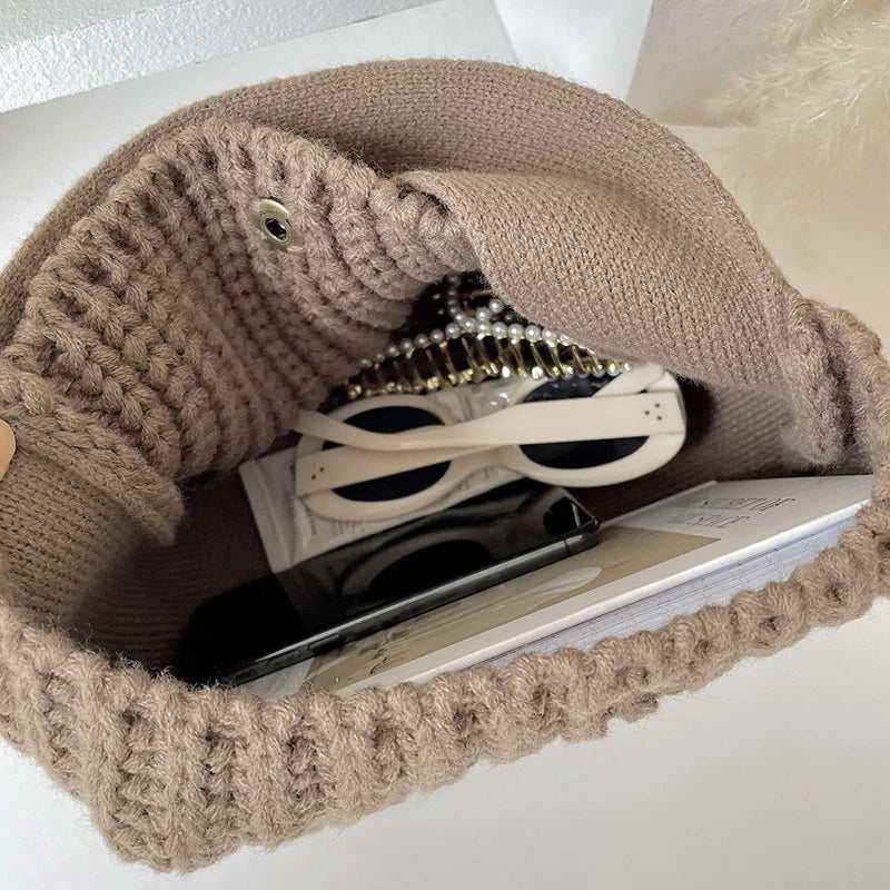 Bella Crochet Handbag