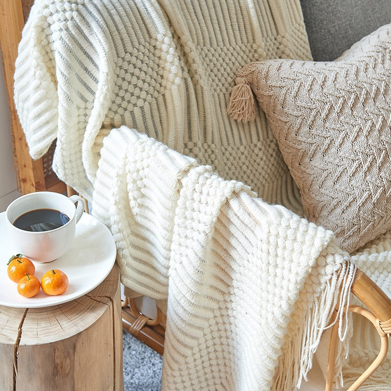 Veha Knitted Blanket